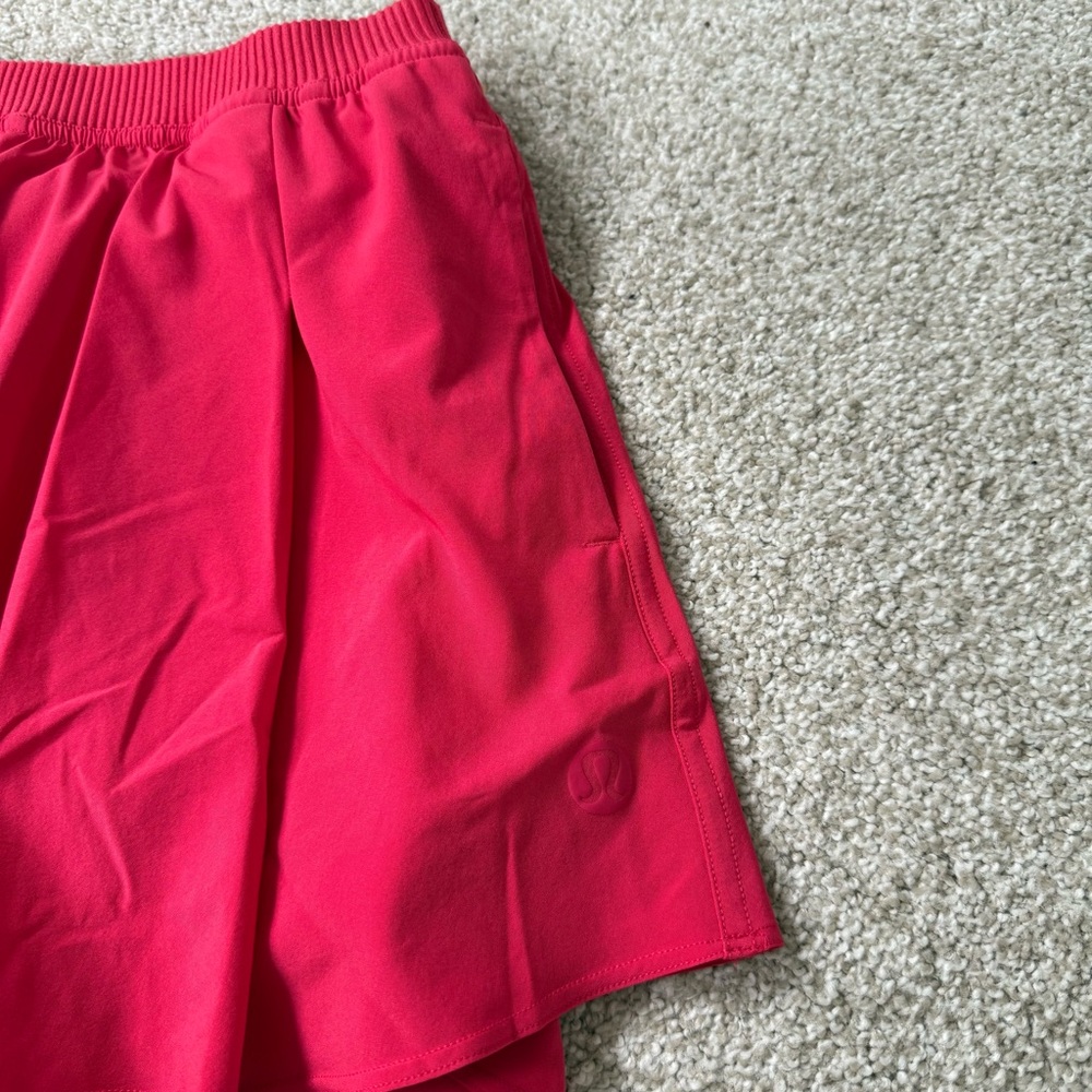 Lululemon Narrow Waistband Tennis Skirt in Cherry Mist Size 2 - NWOT - Picture 8 of 12